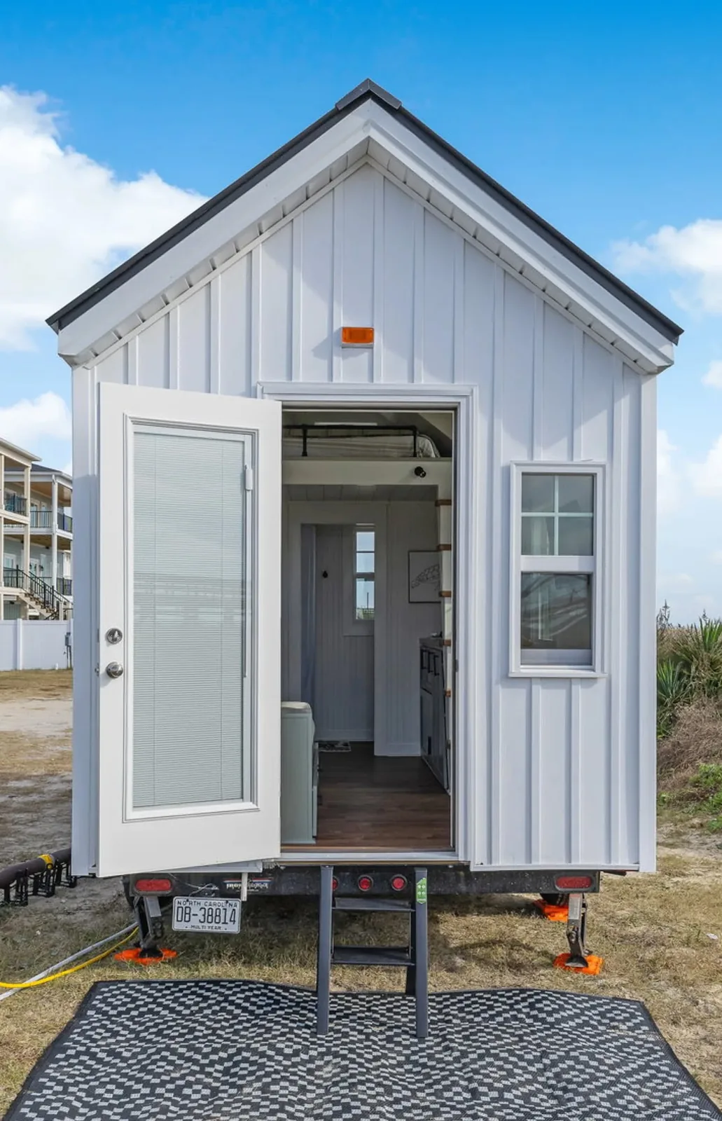 128 Metrekarede 4 Kişilik Tiny House: Petite Pelican