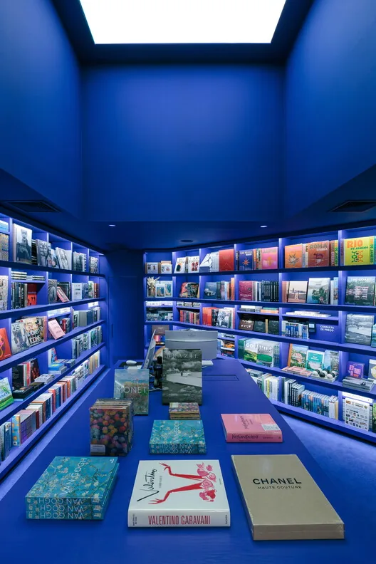40 Metrekarede Kitabın Ritmi: Livraria da Vila Artes