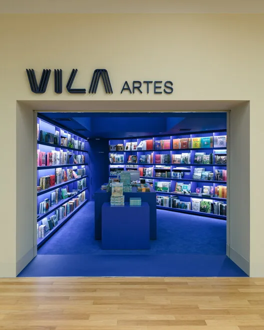 40 Metrekarede Kitabın Ritmi: Livraria da Vila Artes