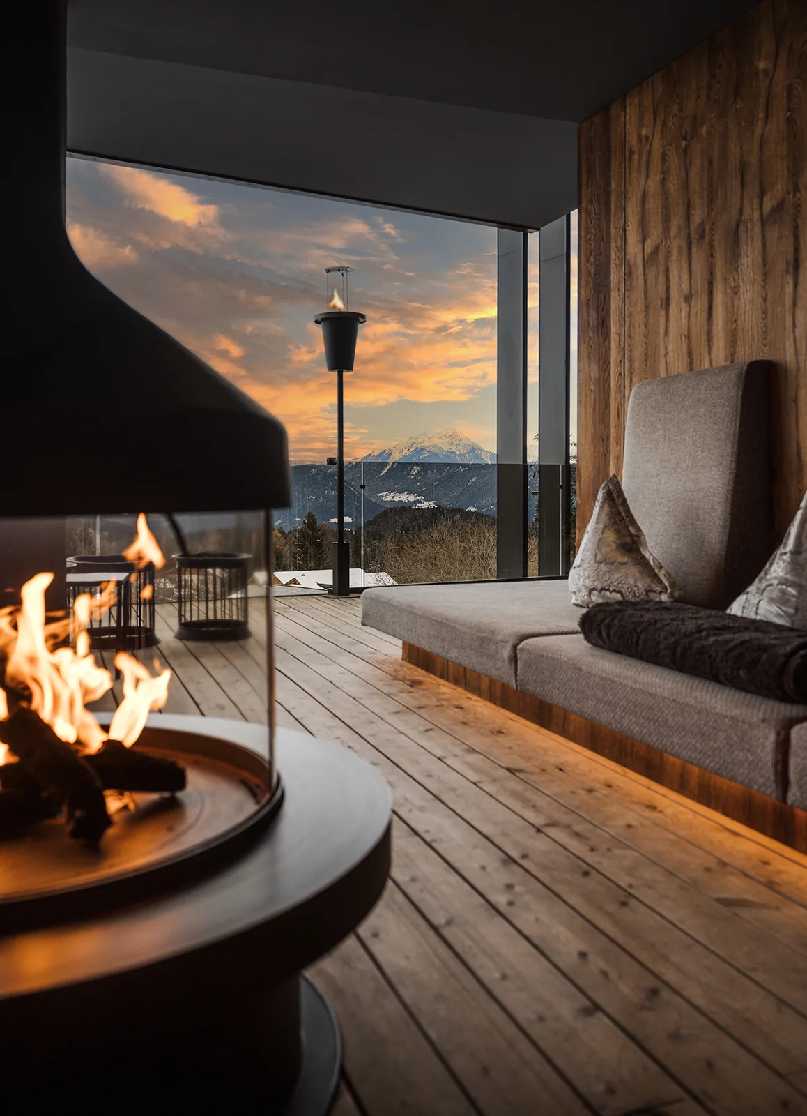Chalet Mirabell: Güney Tirol'ün Çarpıcı Doğası Başrolde