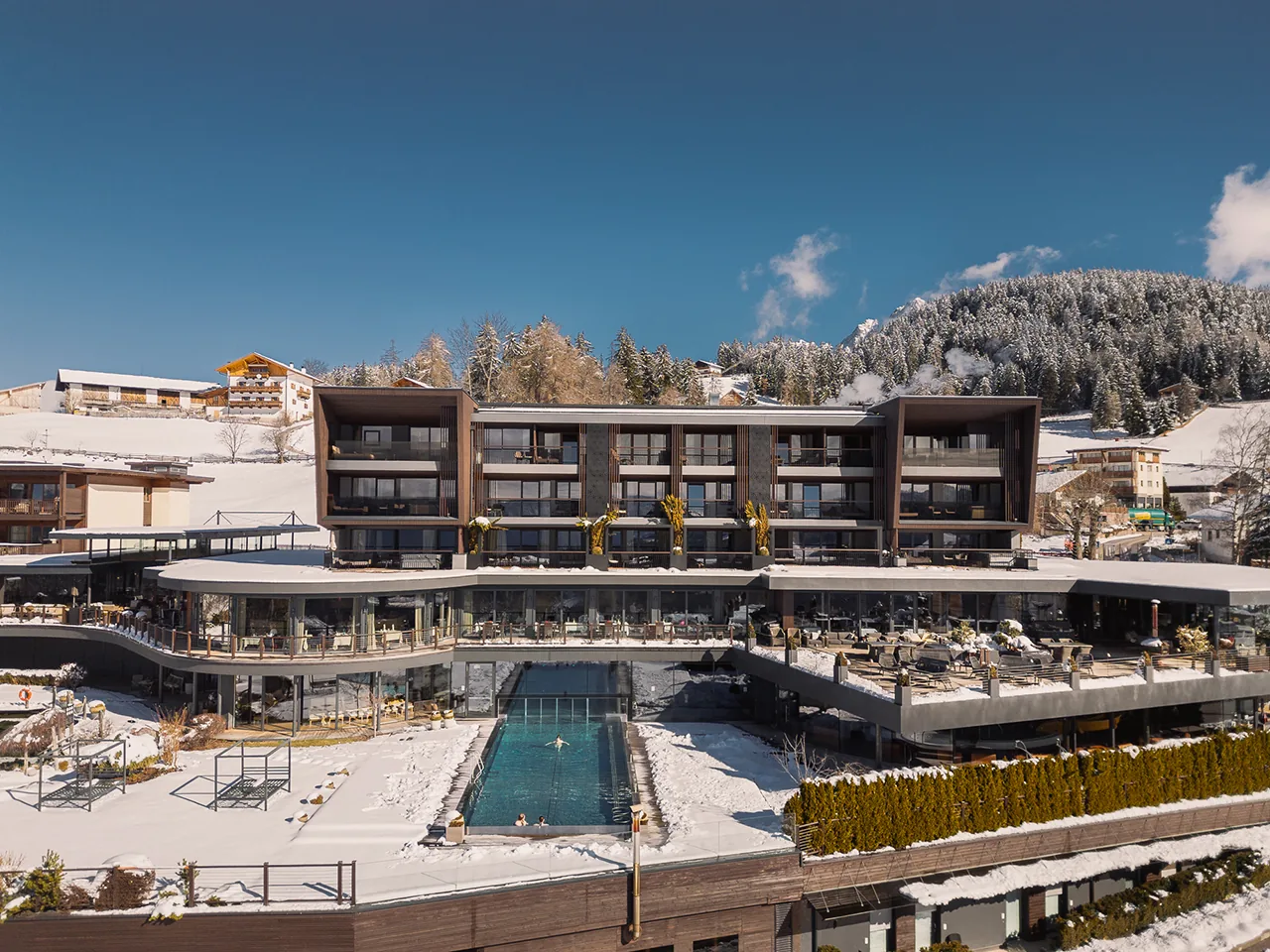 Chalet Mirabell: Güney Tirol'ün Çarpıcı Doğası Başrolde