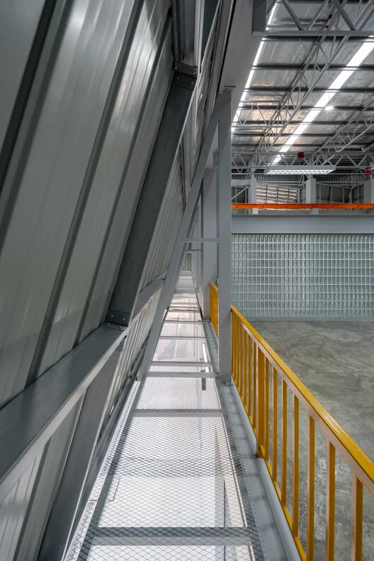 Fabrika Mimarisinde Yeni Çağ: Endüstriyel Çelik Yapımın Yükselişi