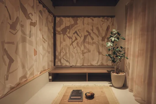 Green Sandwich House: 1970'lerin Evi Yıkılmadı, Yeniden Doğdu