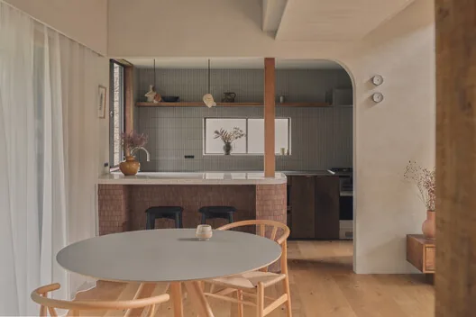 Green Sandwich House: 1970'lerin Evi Yıkılmadı, Yeniden Doğdu