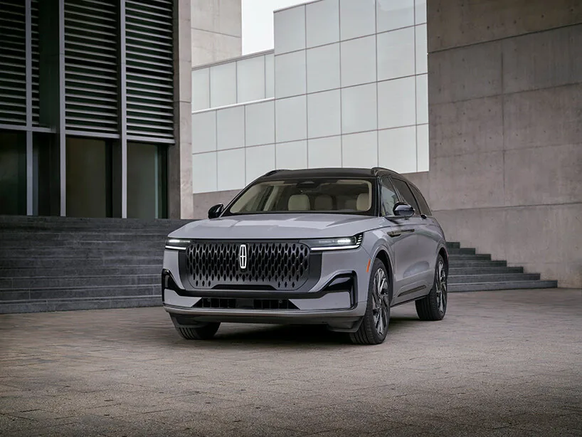 Lincoln Nautilus 2027: Gün Batımı Tonlarında Sessiz Bir Sığınak