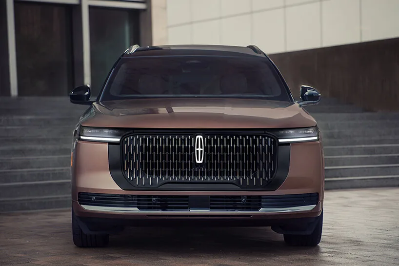 Lincoln Nautilus 2027: Gün Batımı Tonlarında Sessiz Bir Sığınak