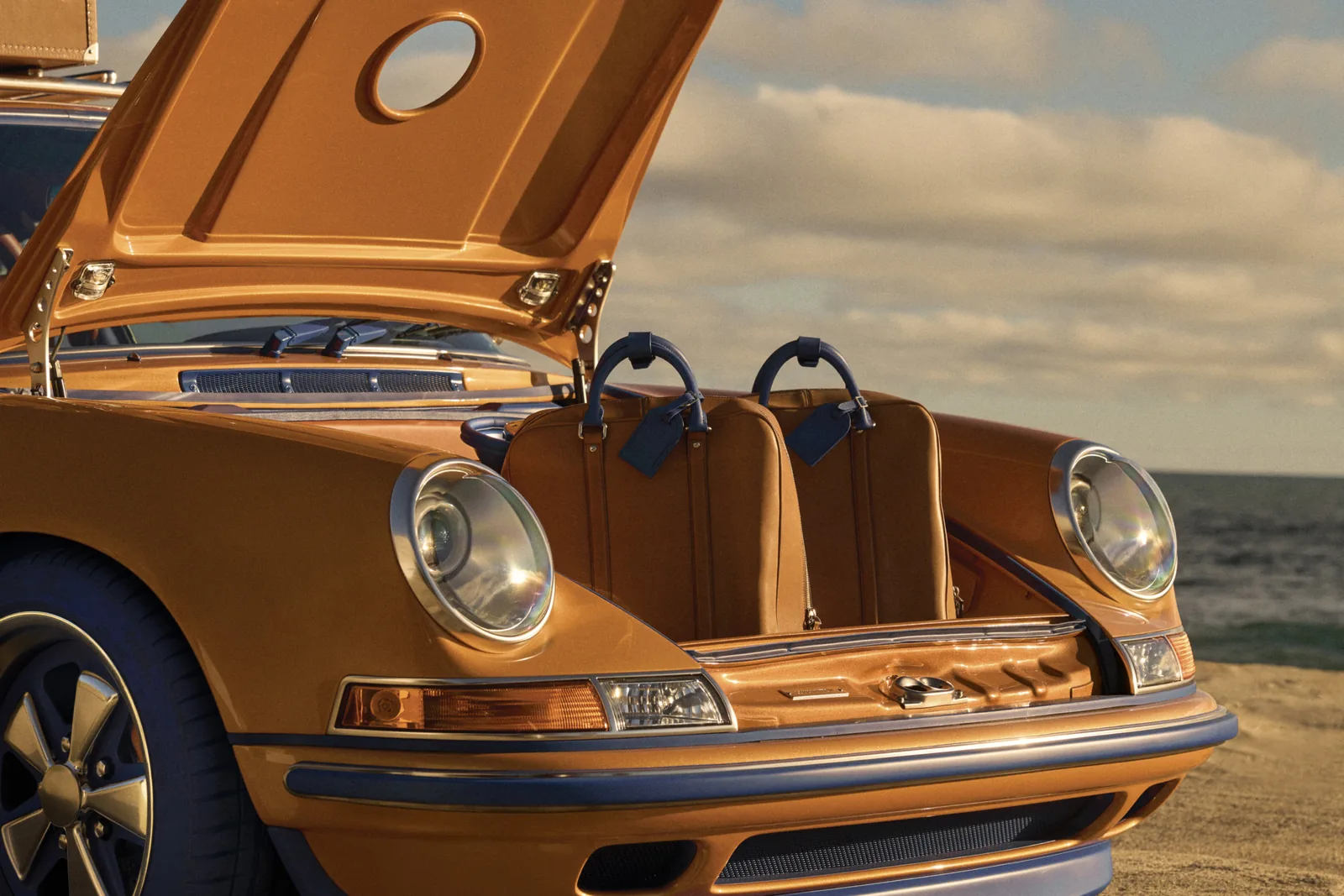 Singer ve Louis Vuitton: 911'i Sanata Dönüştüren İşbirliği