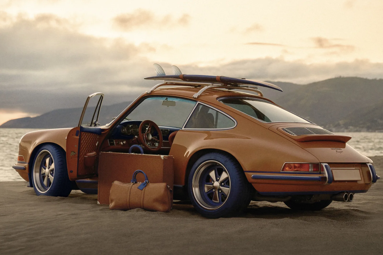 Singer ve Louis Vuitton: 911'i Sanata Dönüştüren İşbirliği