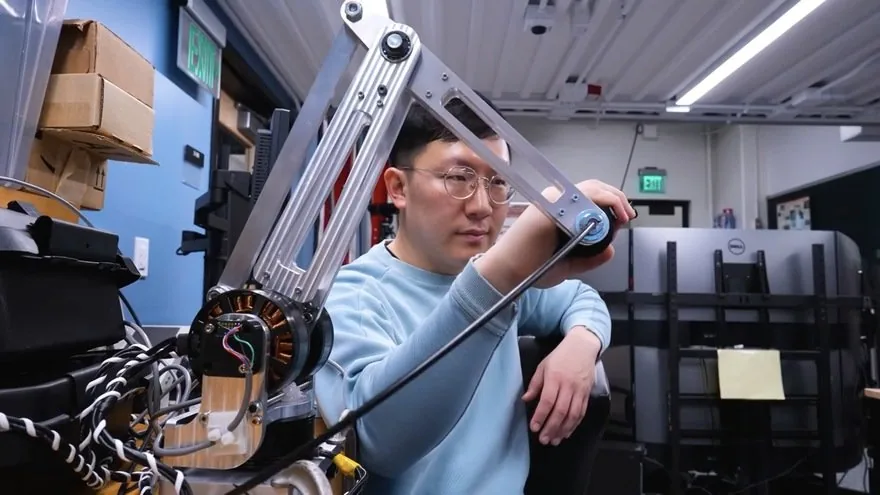MIT ve Sumitomo’dan Ekskavatörlere Devrim Niteliğinde Arayüz