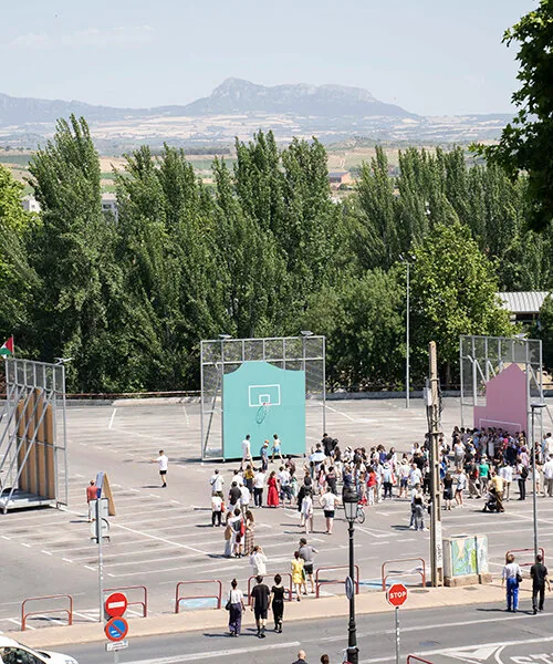 Otoparkın Kendini Unutması: Frontones Danzantes ile Kamusal Alan