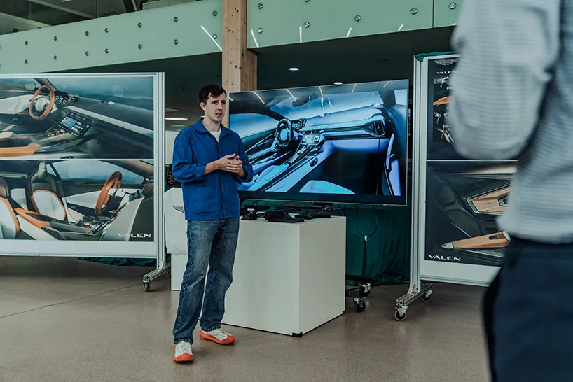 Aston Martin Valen: Renk Değiştiren Süper Otomobil