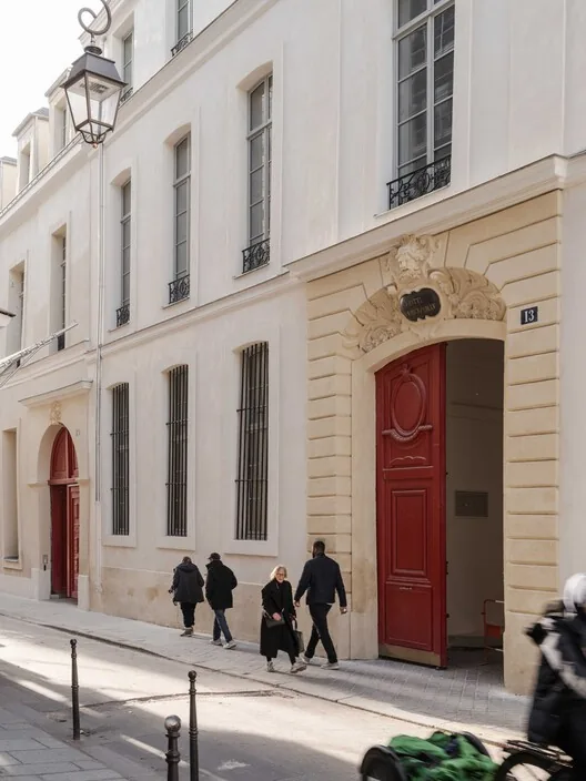 Rue Pavée: Paris Marais'te Tarihi Dokuda Çağdaş Yenileme