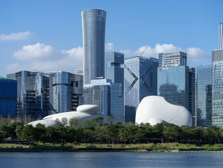 Shenzhen Bay Culture Square: Doğanın ve Kültürün Kavşağı