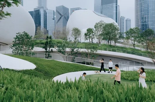 Shenzhen Bay Culture Square: Doğa ve Kültürün Buluştuğu Nokta