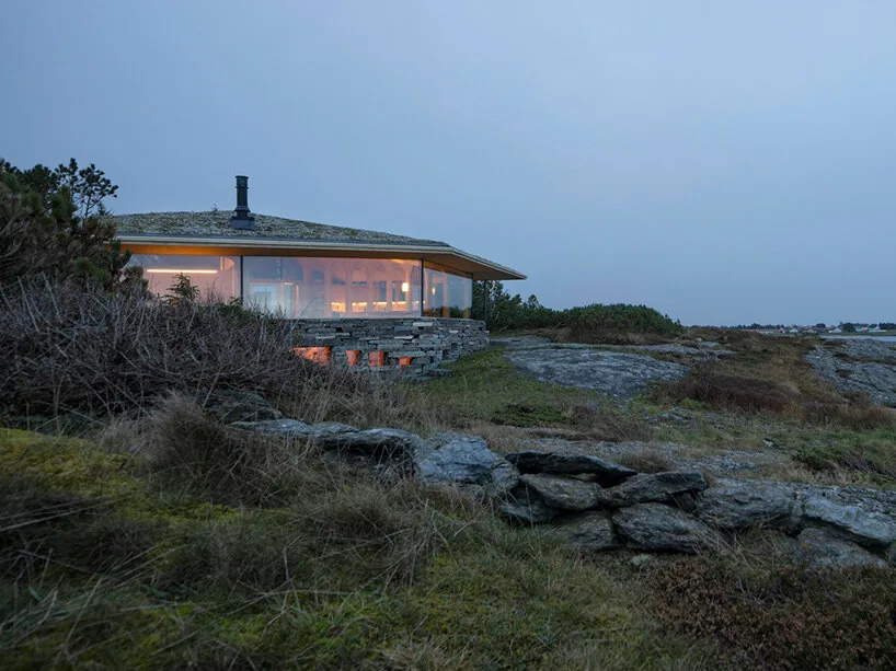 Cabin Sande: Viking Gemi Yapımından İlham Alan Bir Yazlık