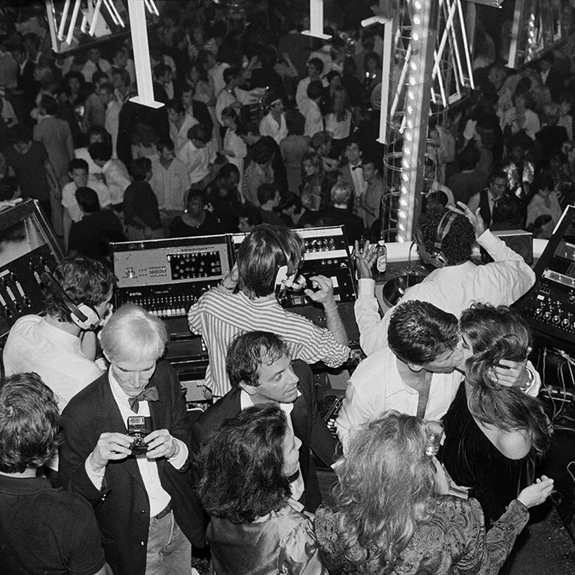 Gece Kulüplerinin Gizli Tasarım Tarihi: 1960'lardan Berlin'e