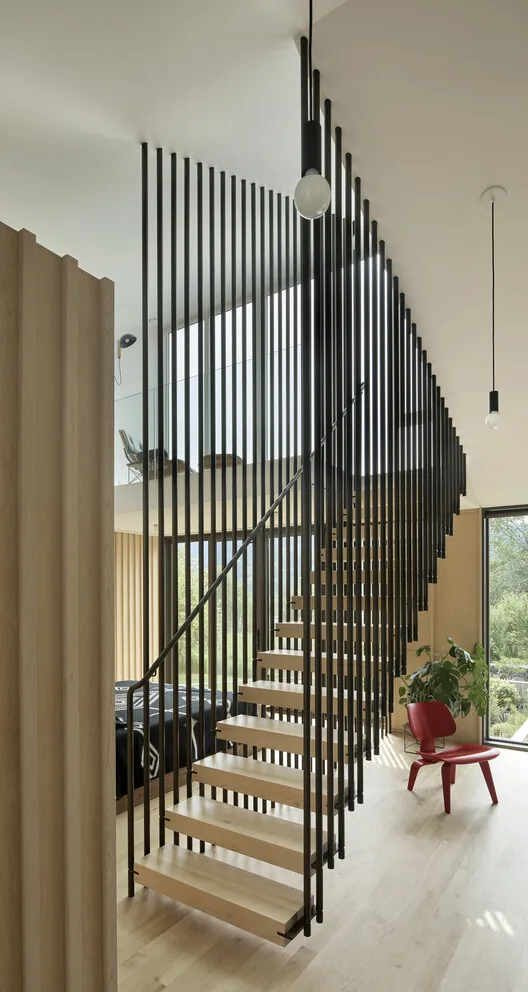 Portland’da Savaş Sonrası Evden Stüdyoya: Gradient House