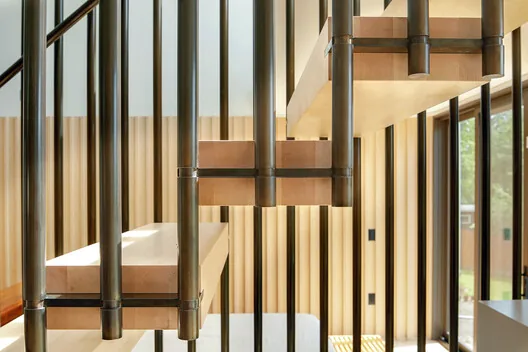 Portland’da Savaş Sonrası Evden Stüdyoya: Gradient House