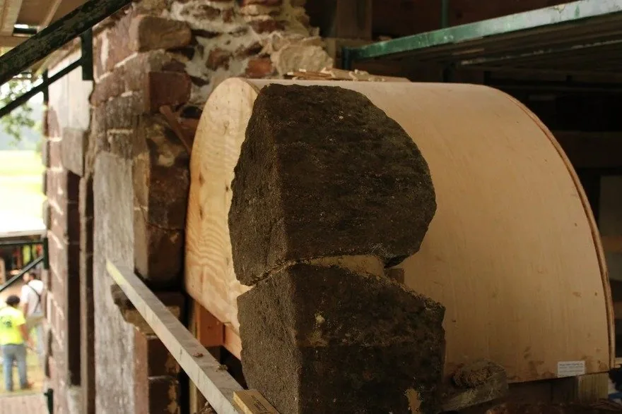 Kintsugi'den İlham Alan Restorasyon: Menokin Evi