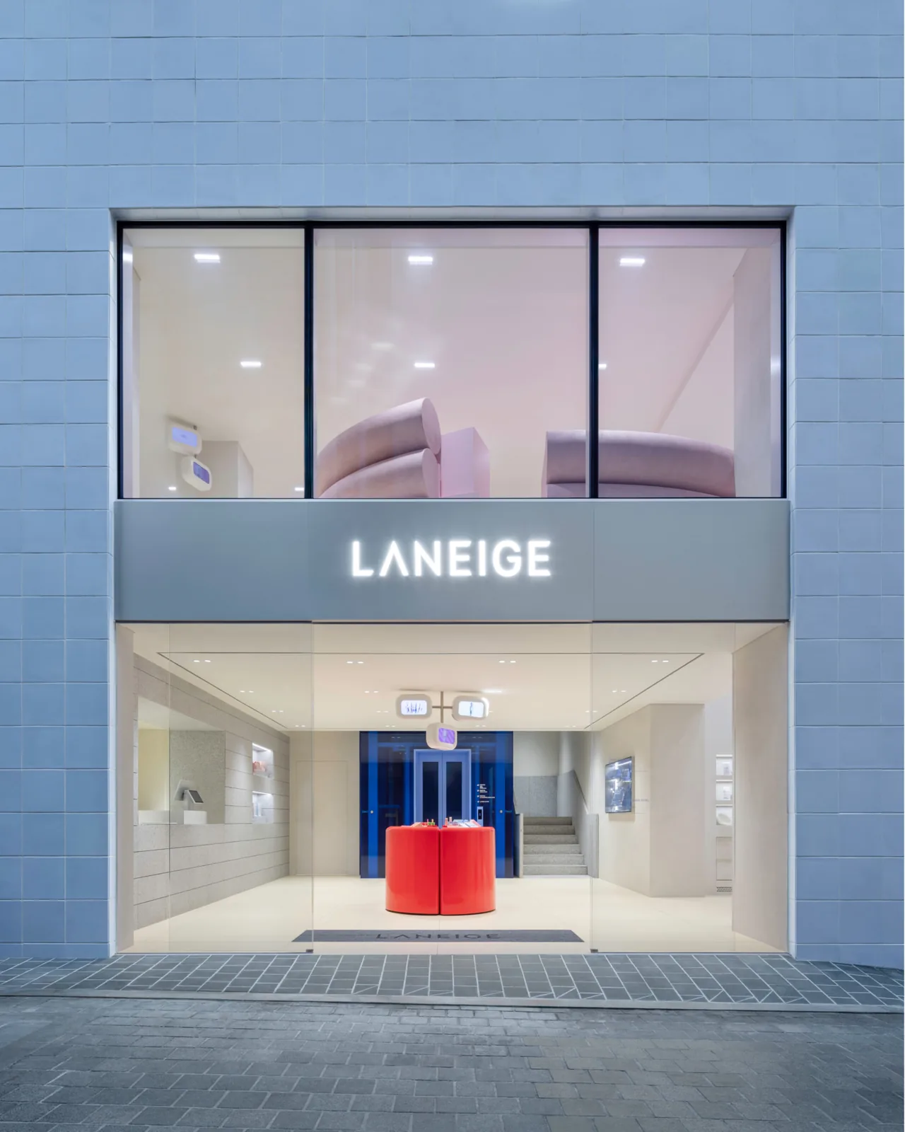 Laneige Seul: Cilt Bakımını Sanata Çeviren 4 Katlı Mağaza