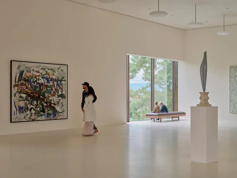 Zumthor'un Beyeler Genişlemesi Basel'de Sanatla Doğayı Buluşturuyor