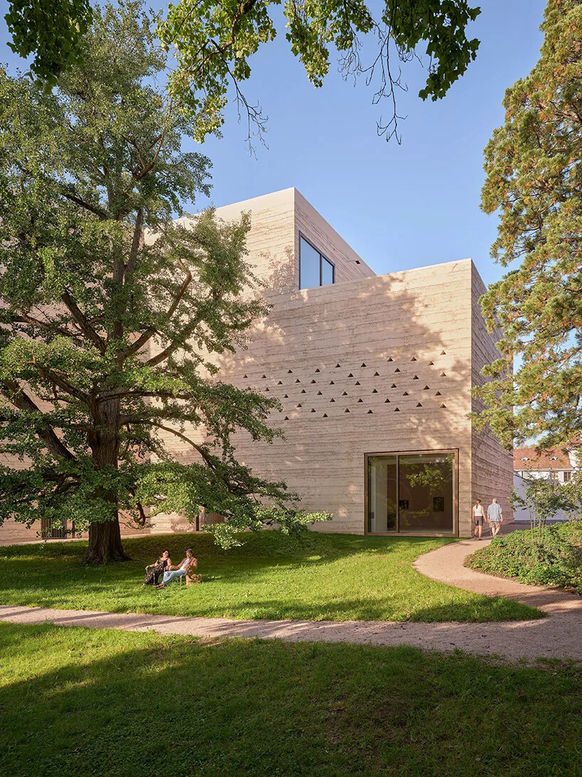 Peter Zumthor’un Fondation Beyeler Genişlemesi Basel’de Kapılarını Açıyor
