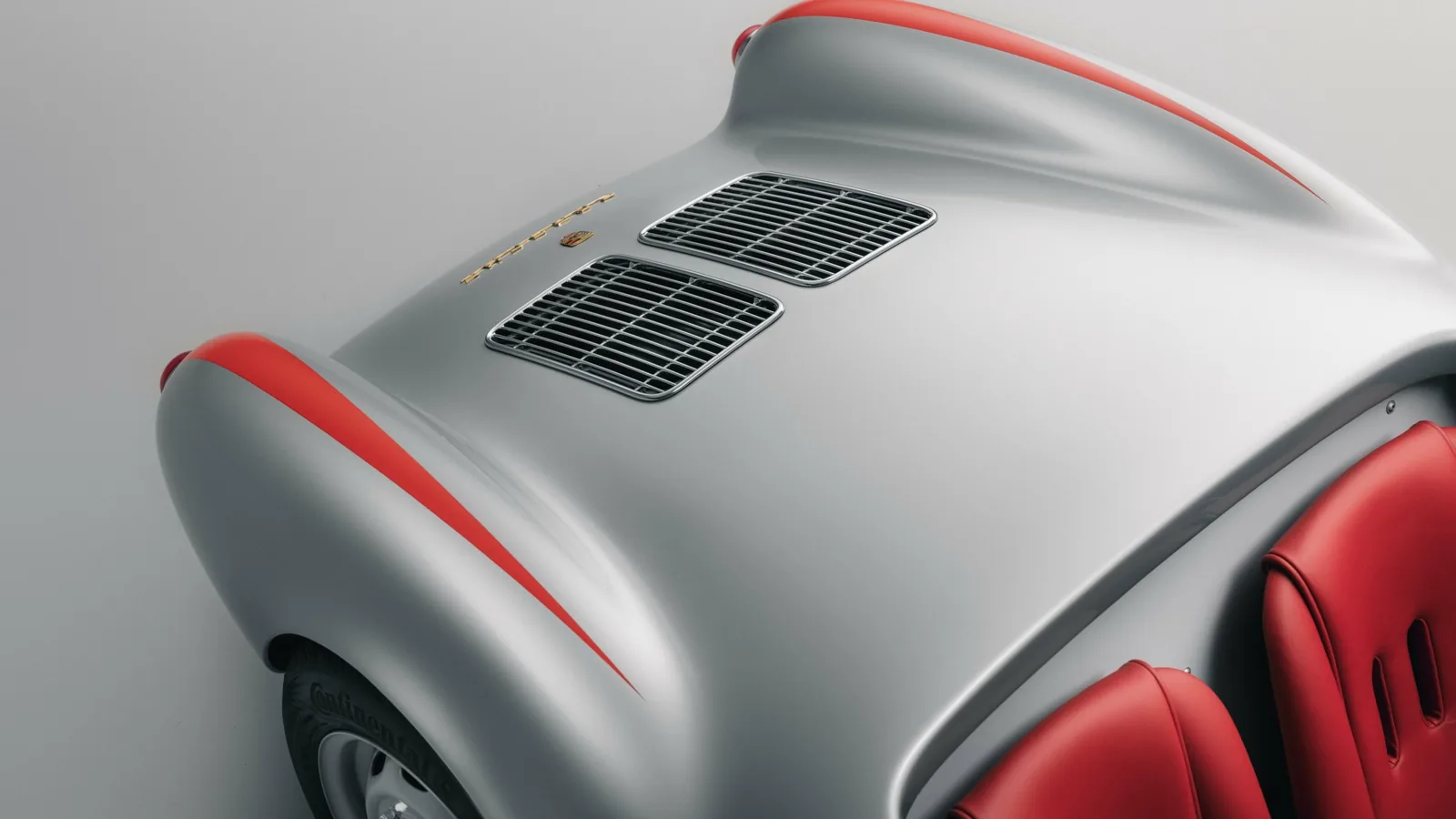 Porsche 550 Spyder'ın Elektrikli Küçük Kardeşi: 550 J