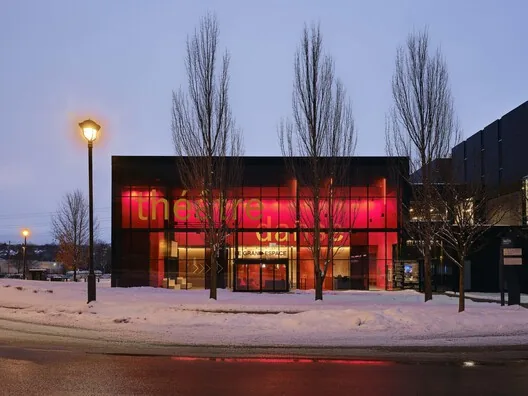 Sherbrooke Grand-Espace: Esnek Sahne Tasarımıyla Kültürel Dönüşüm