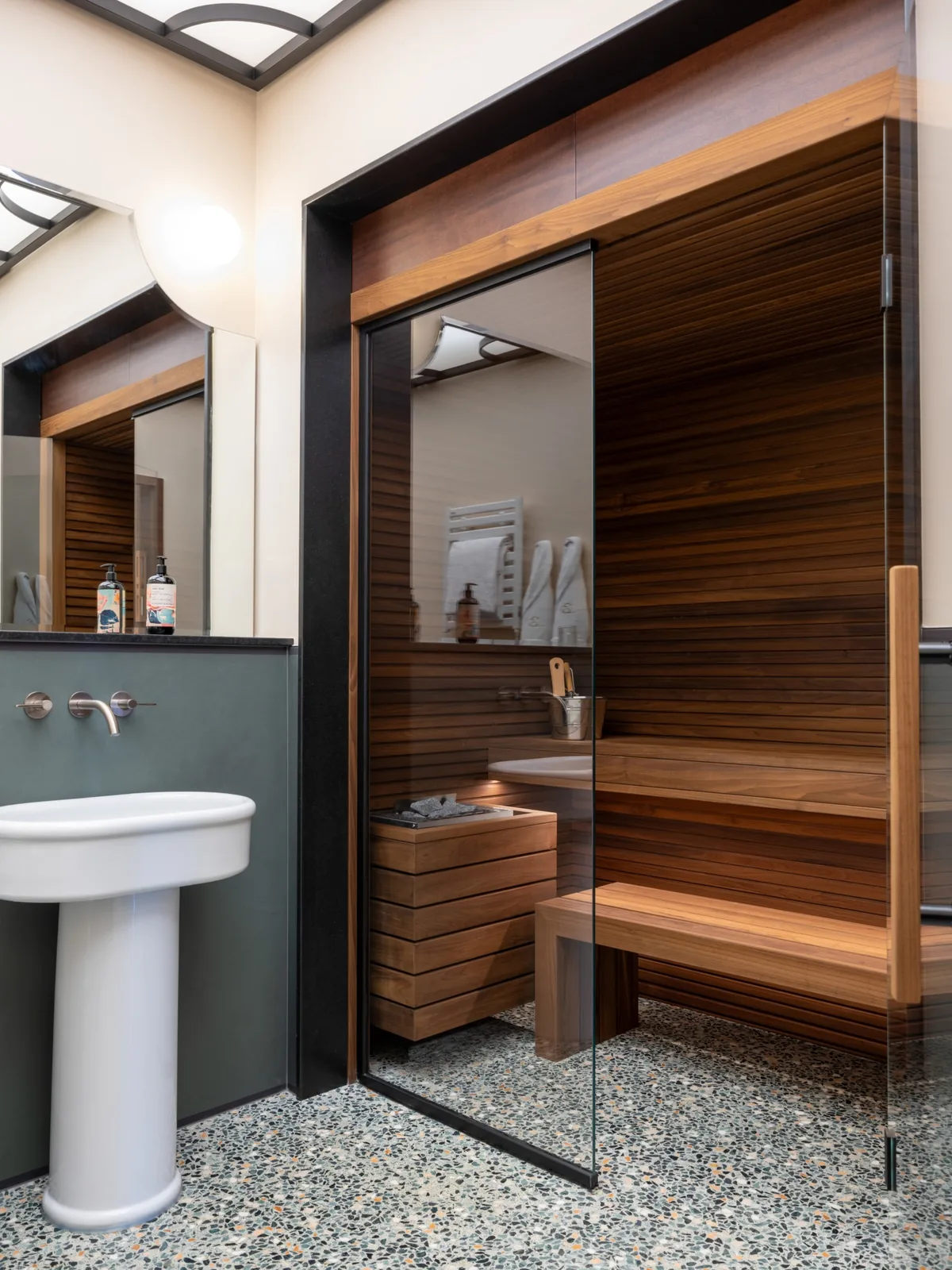 Venedik’te 17. Yüzyıl Sarayında Modern Bir Otel: Elizabeth Unique