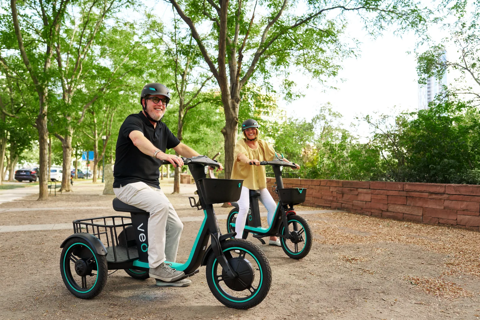 Veo Rover: Üç Tekerlekli Elektrikli Araç Mikromobiliteyi Herkes İçin Erişilebilir Kılıyor