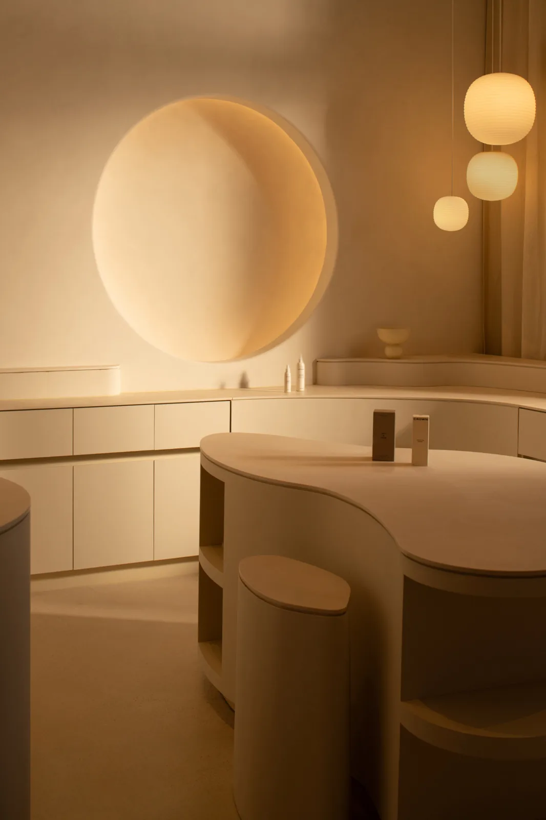 Sakinliğin Tasarım Dili: Wynwood'da Sana Skin Studio
