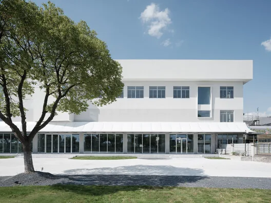 Yönetim Boşluğundan Köy Kapısına: Qingdeng Köyü Sanat Müzesi