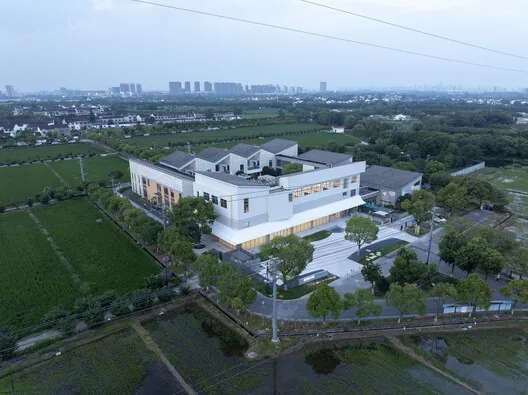 Yönetim Boşluğundan Köy Kapısına: Qingdeng Köyü Sanat Müzesi