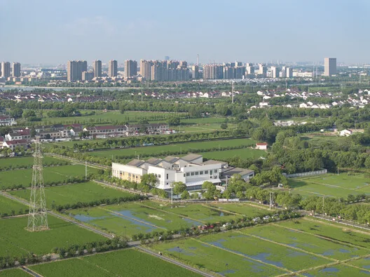 Yönetim Boşluğundan Köy Kapısına: Qingdeng Köyü Sanat Müzesi