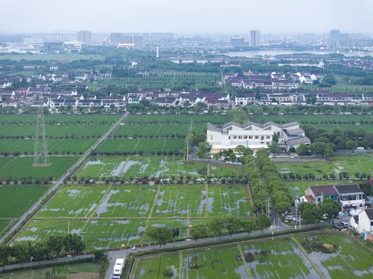 Yönetim Boşluğundan Köy Kapısına: Qingdeng Köyü Sanat Müzesi