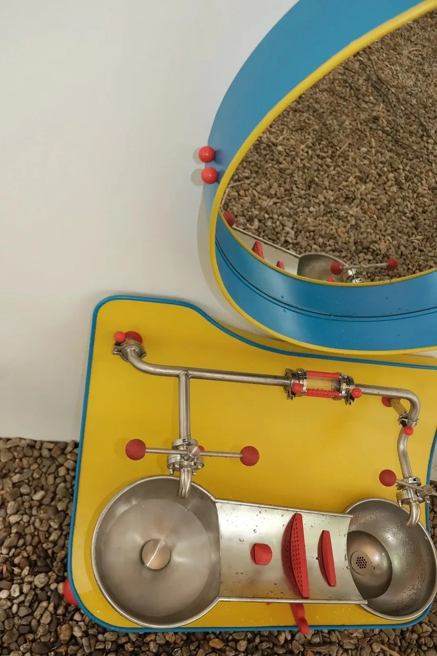 Anaokulu Çocukları İçin Renkli El Yıkama İstasyonu Tasarımı