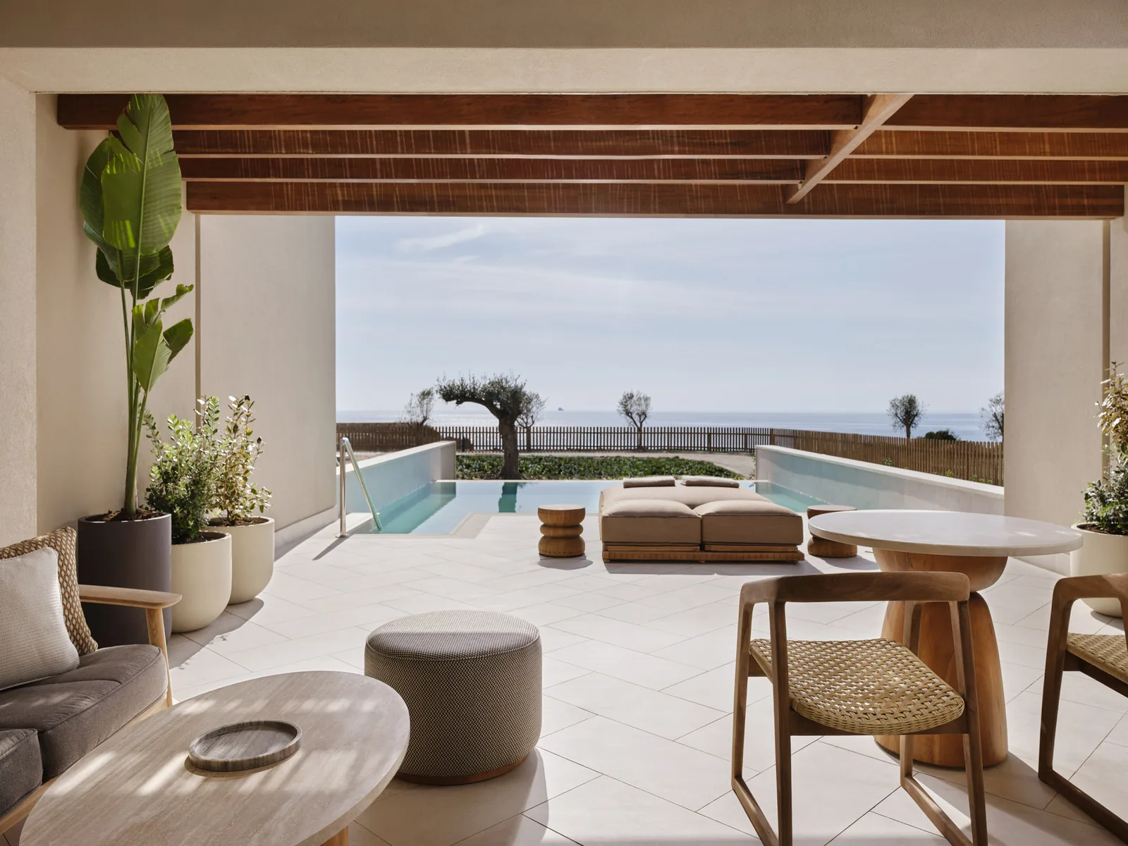 Antik Taş Ocağından Doğan Lüks: Amoh Resort