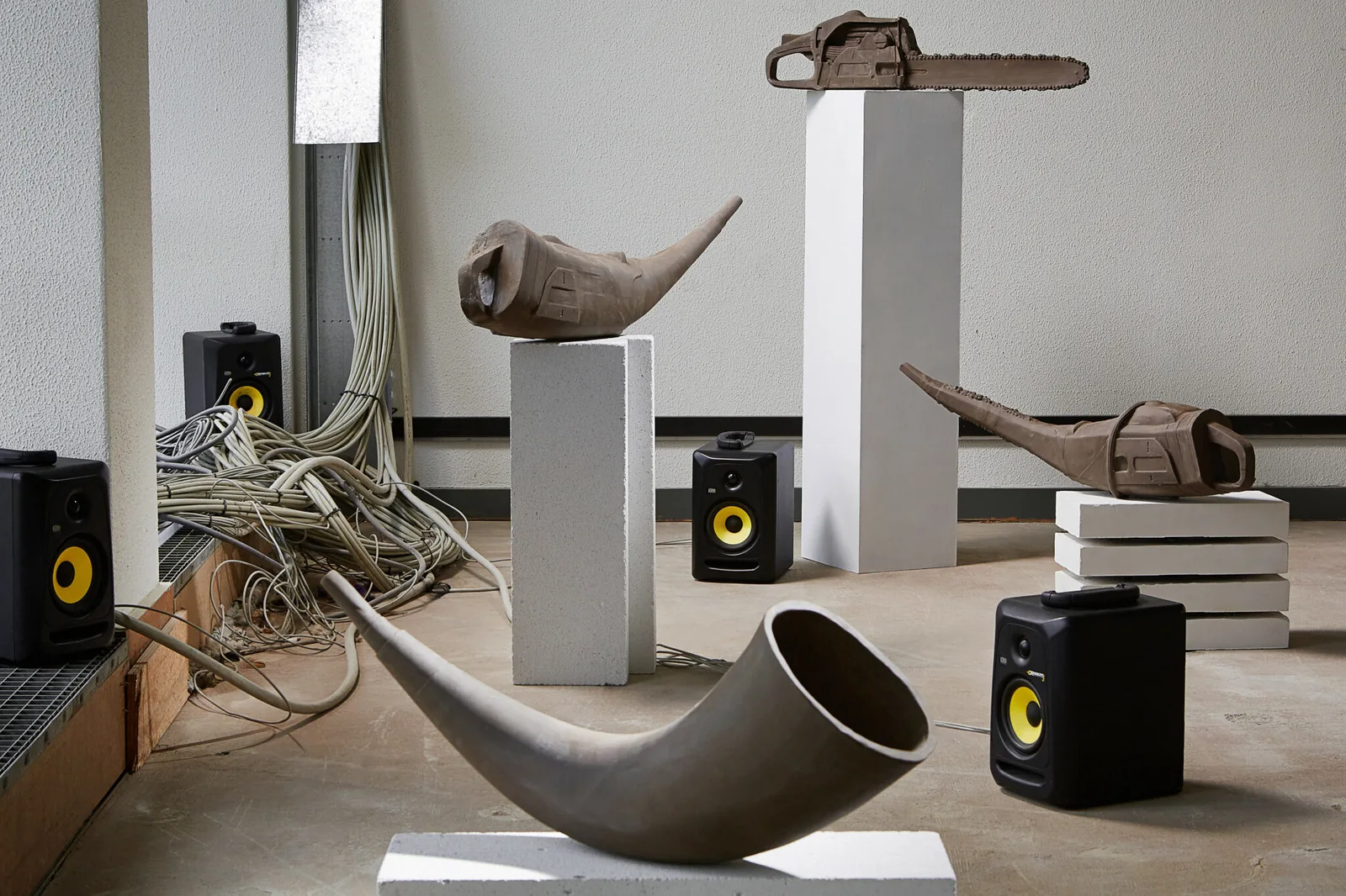 Dutch Design Week 2026: Ham ve İsyankar Tasarımın Yükselişi