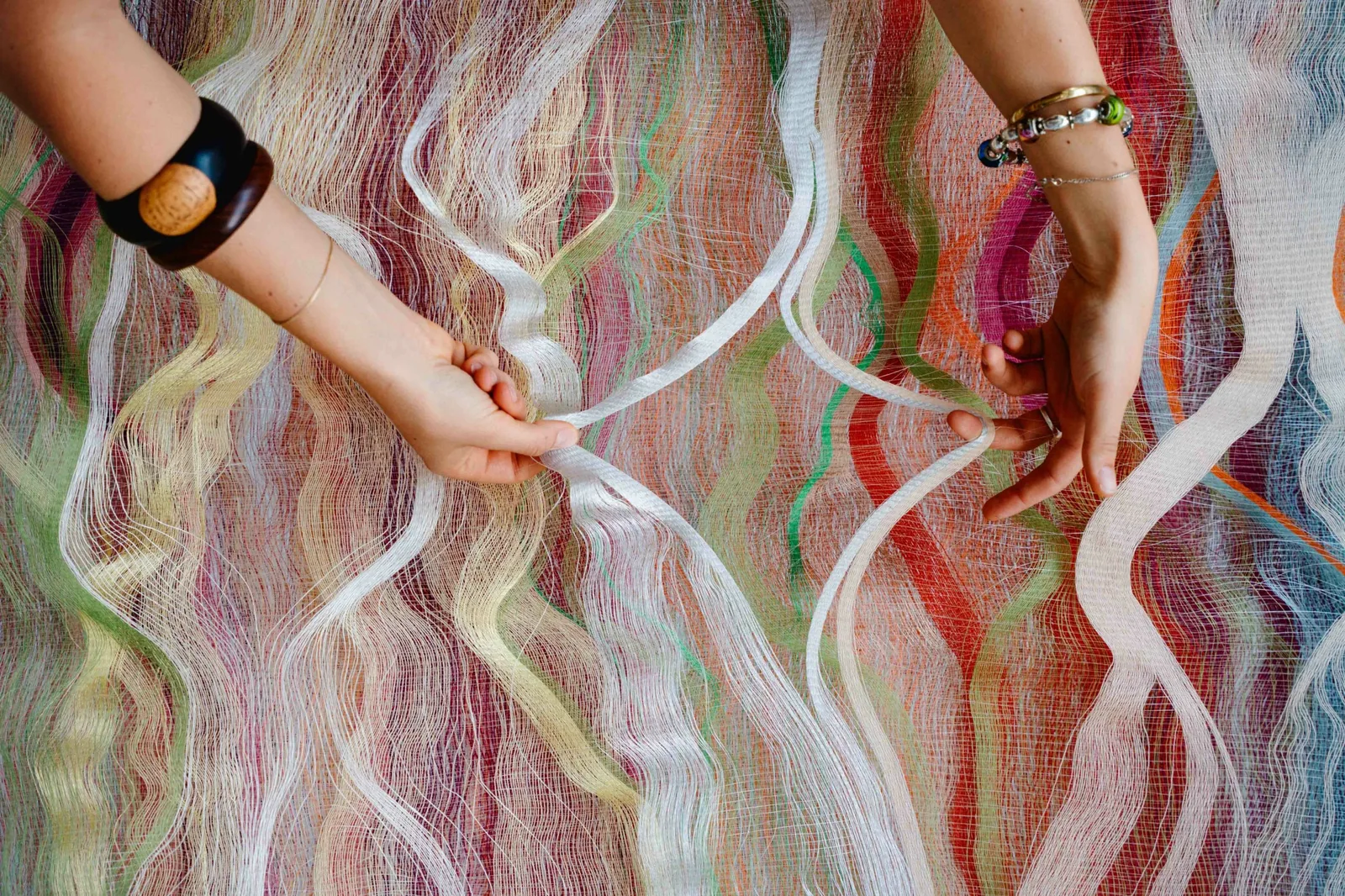 Dutch Design Week 2026: Ham Tasarımın İsyanı ve R.A.W.
