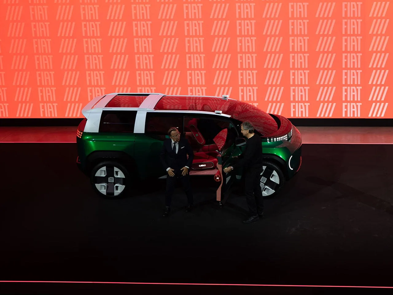 Fiat Multiplay: Aile Arabası Pikapa Dönüşen Konsept