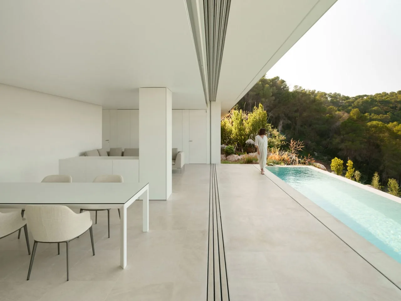 İbiza’da Betonun Dansı: Bellavista 11
