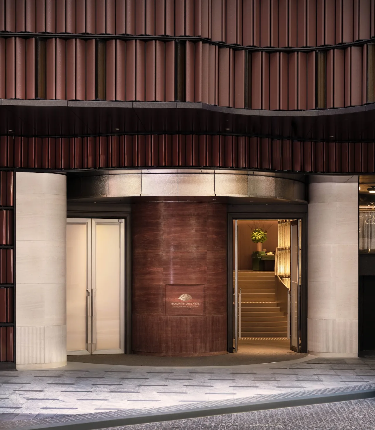 Joyce Wang Studio, Mandarin Oriental The Landmark’ı Yeniden Yorumladı