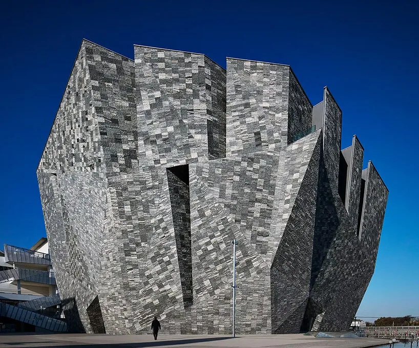 Kengo Kuma: Müziğin Mekanı Şekillendirme Gücü