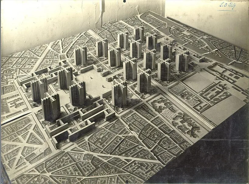 Le Corbusier’in Plan Voisin’i vs. Chtcheglov’un Sürüklenmesi: Şehir Kimin?