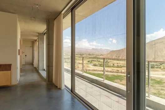 Lele Hotel: Dağın Dokusuna Karışan İç Mimarlık