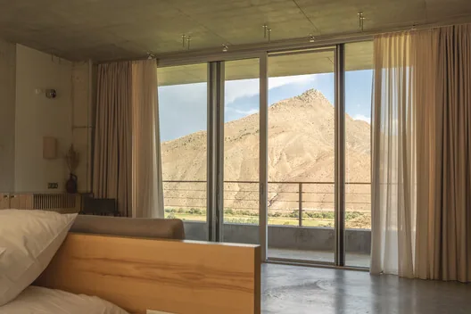 Lele Hotel: Dağın Dokusuna Karışan İç Mimarlık