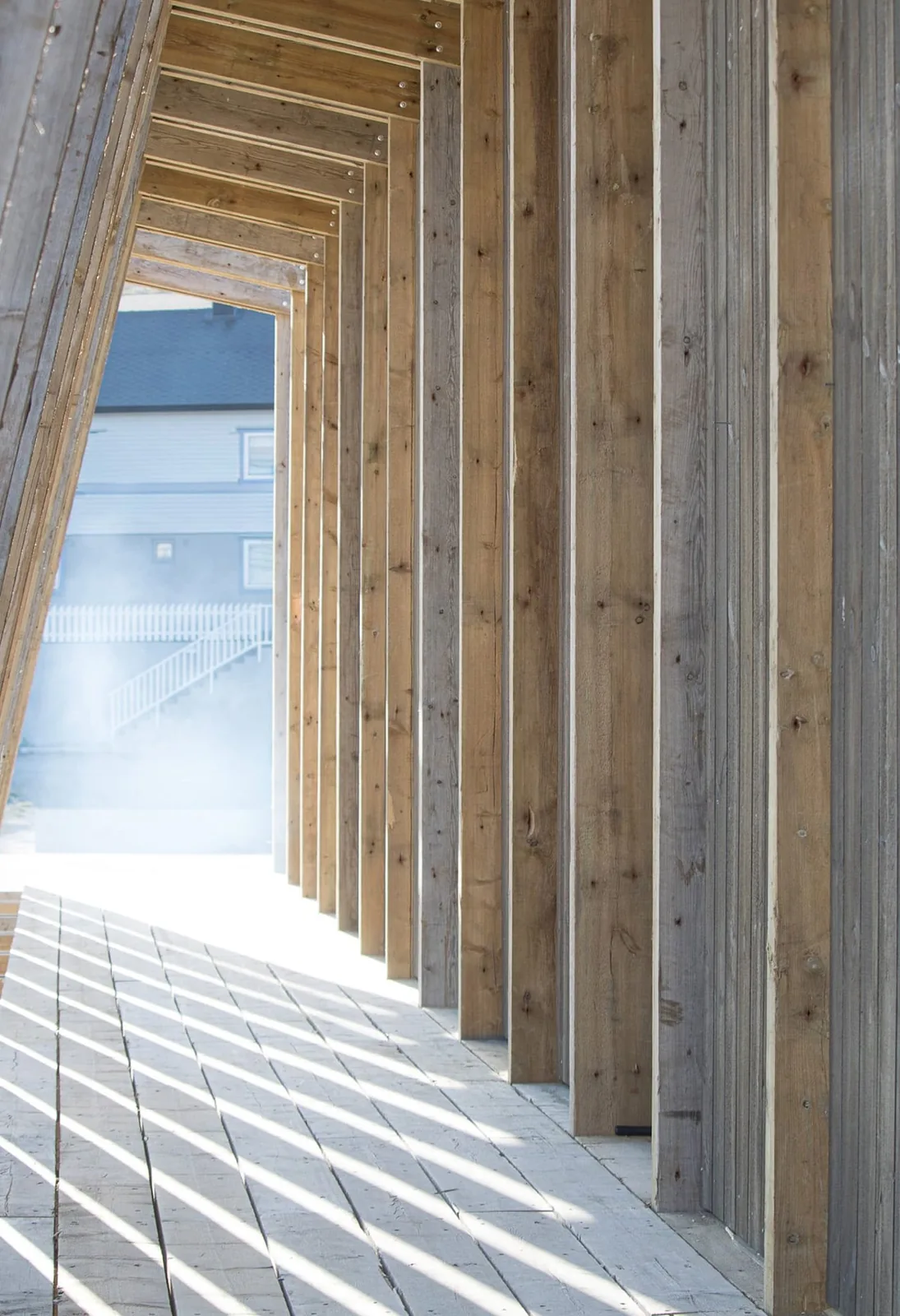 Norveç'te Geri Dönüşüm Ahşabından Gemi Formunda Sauna