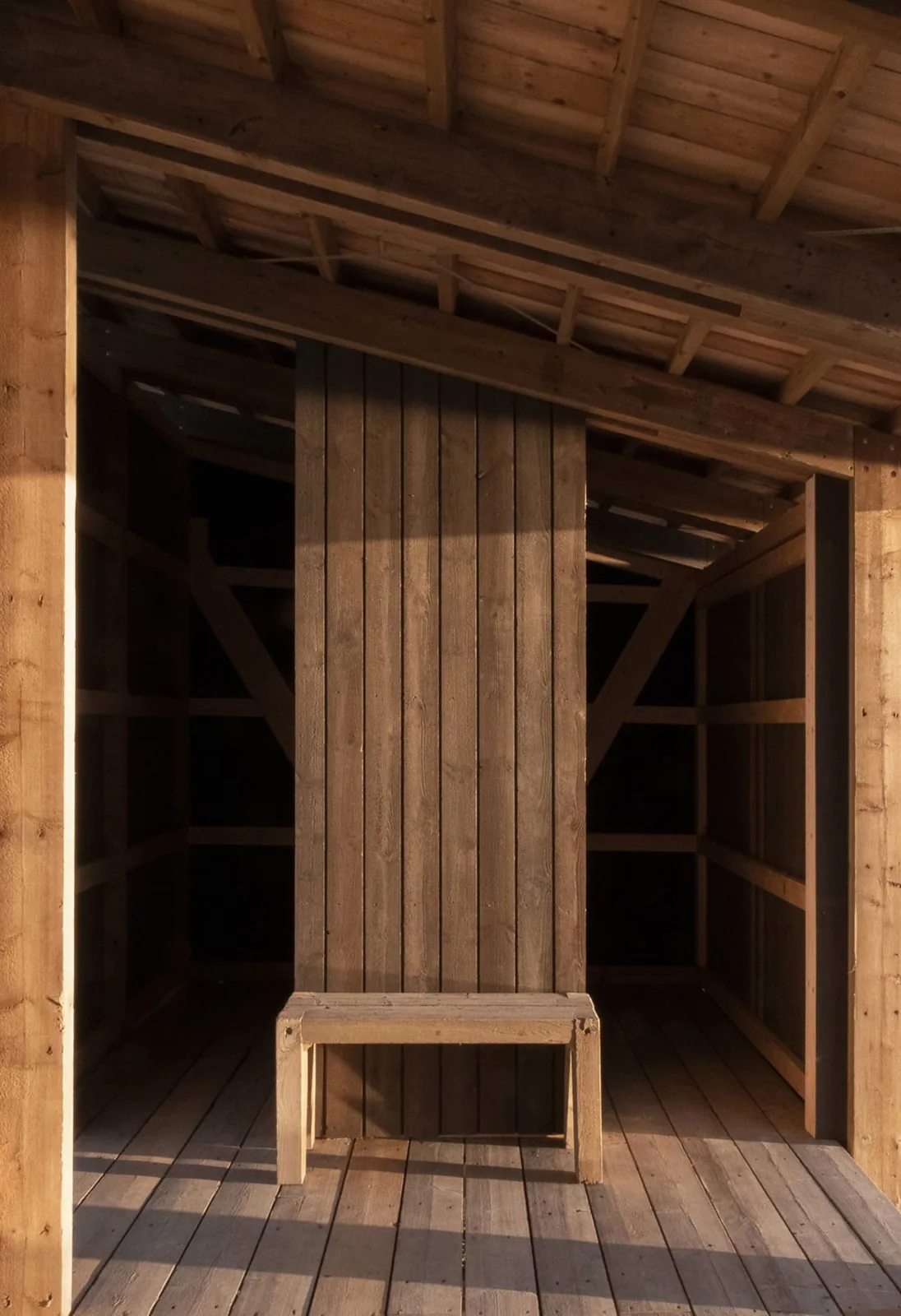Norveç'te Geri Dönüşüm Ahşabından Gemi Formunda Sauna