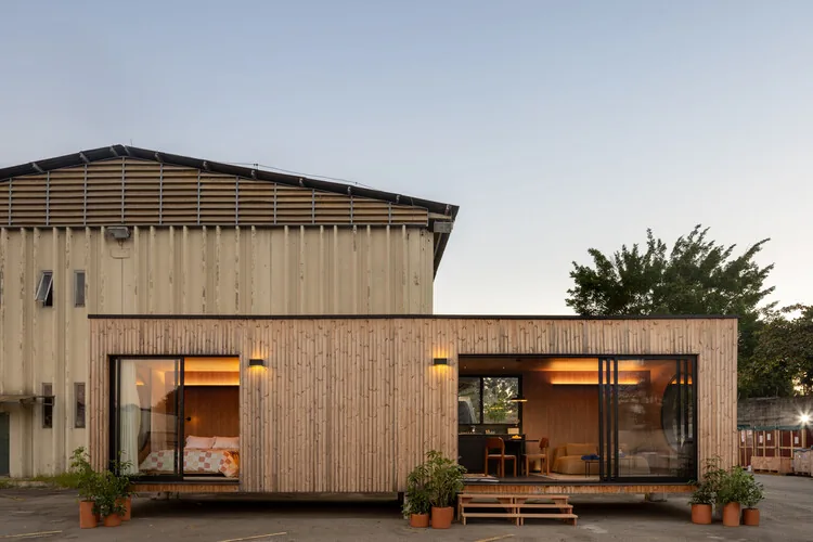 Prefabrik Evde Standardizasyon Yok: M38 House