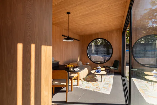 Prefabrik Evde Standardizasyon Yok: M38 House